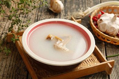 《心灵杀手2》外媒评价整合：时隔13年续作不负众望